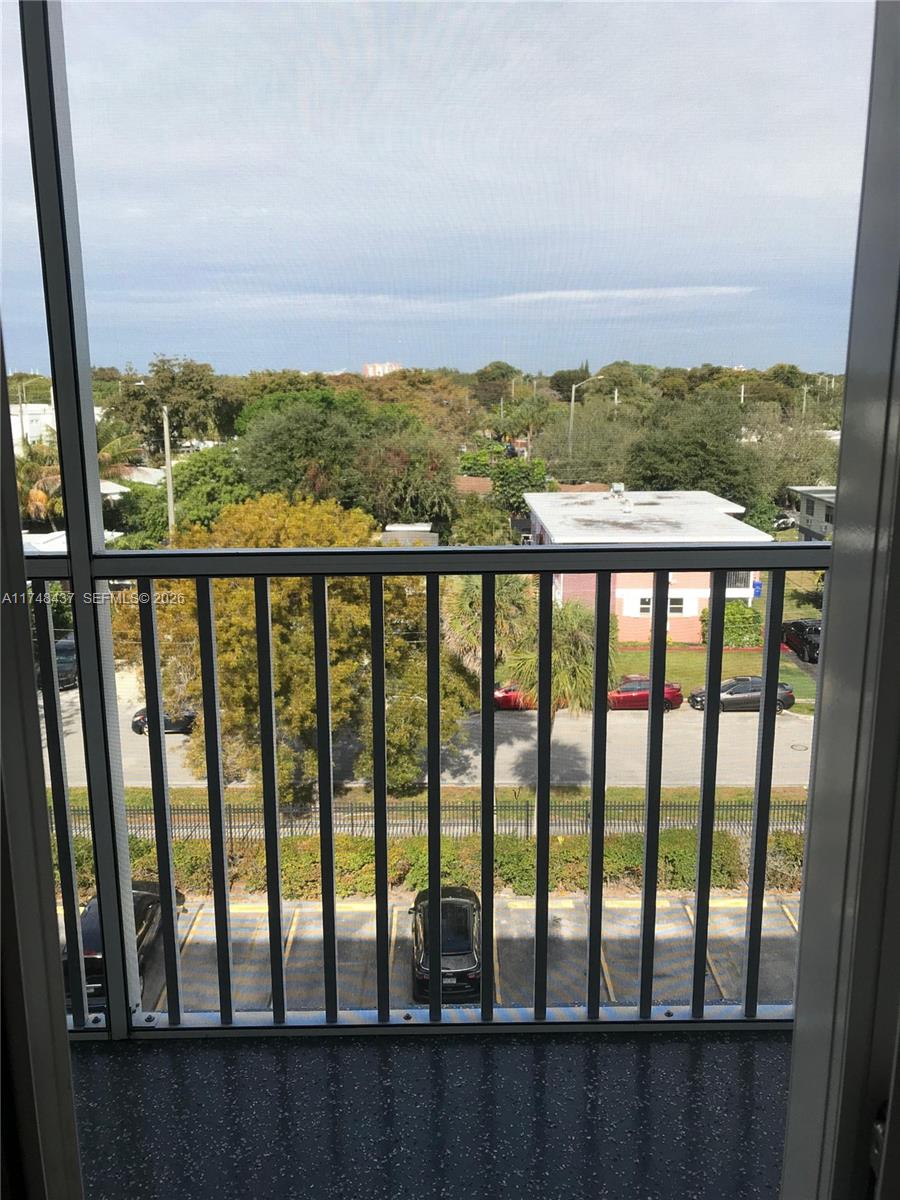 WOODSIDE APTS CONDO - Residential