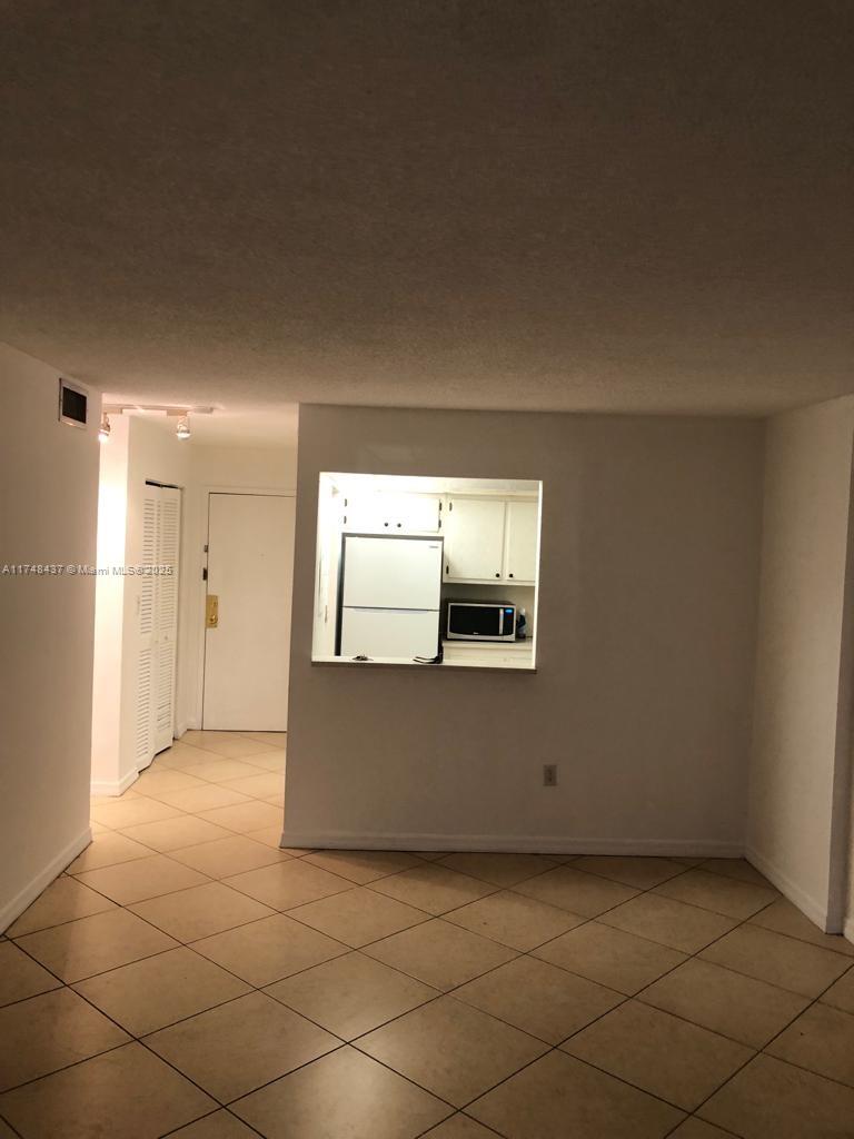 WOODSIDE APTS CONDO - Residential
