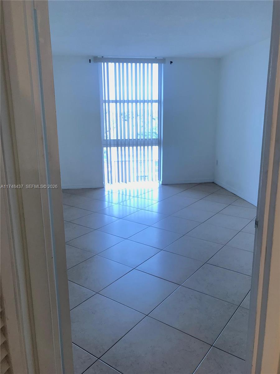 WOODSIDE APTS CONDO - Residential