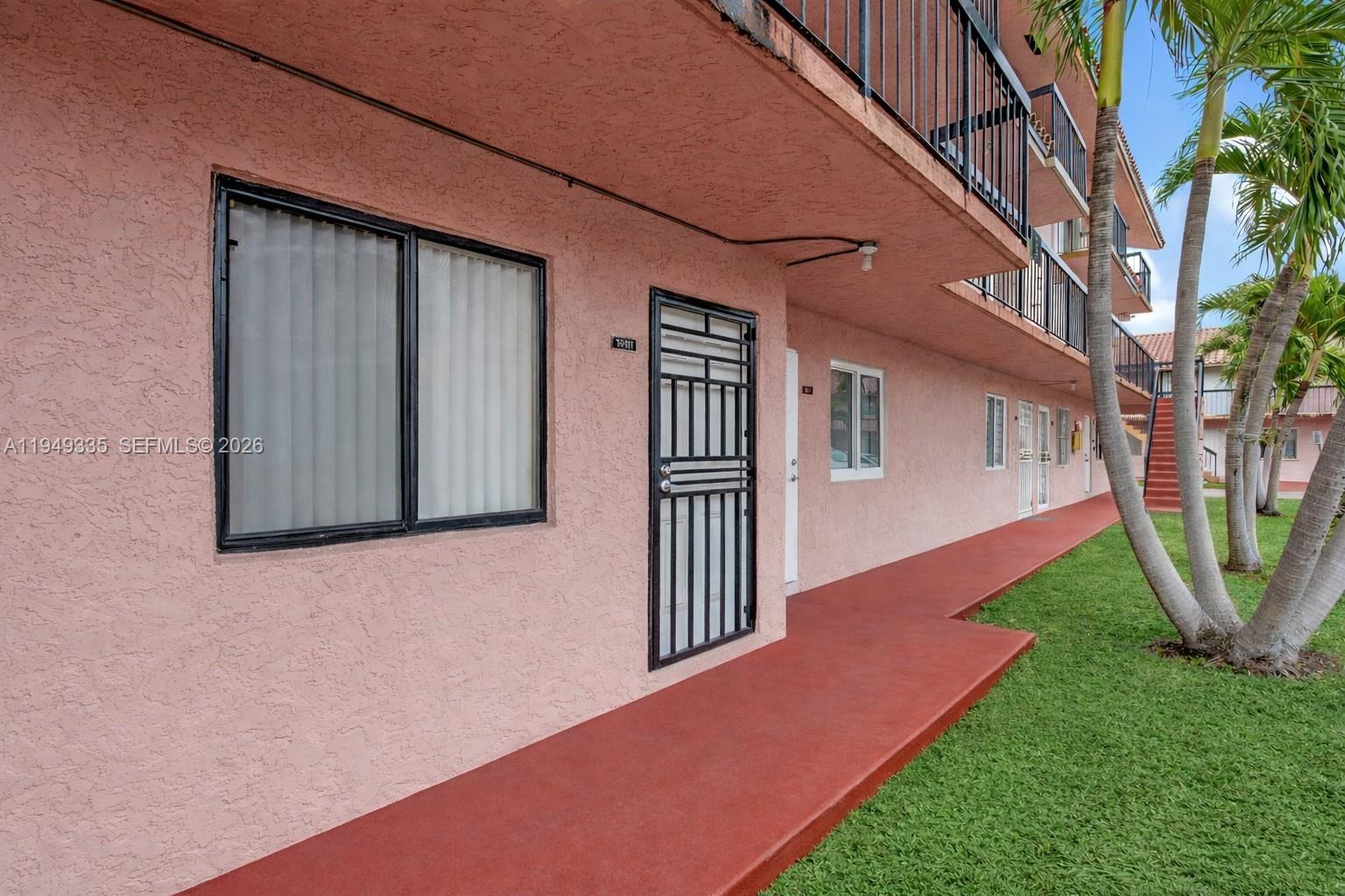 HIALEAH CLUB VILLAS CONDO - Residential