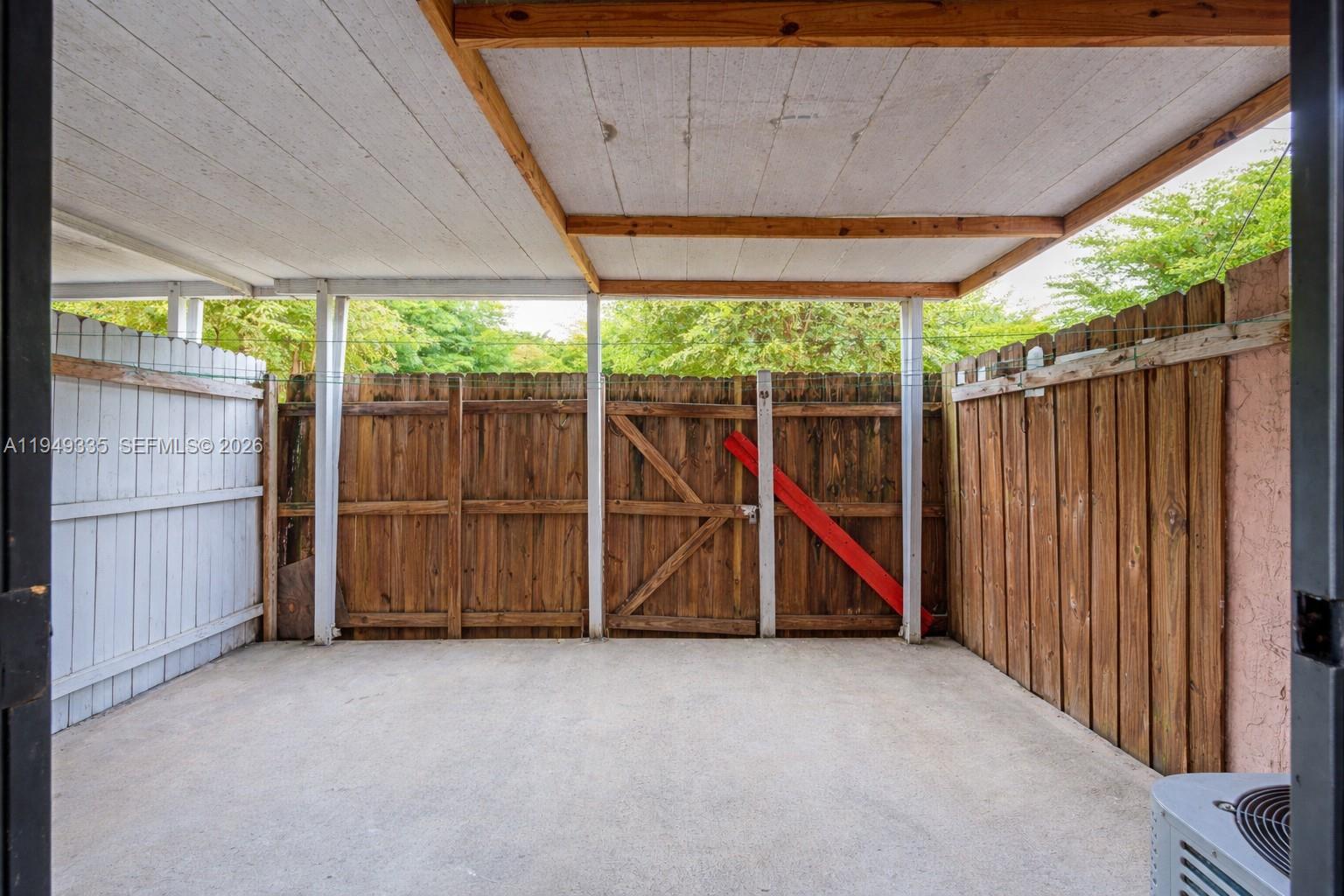 HIALEAH CLUB VILLAS CONDO - Residential