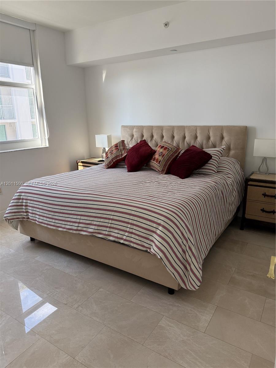 ONE VILLAGE PLACE CONDO - Residential
