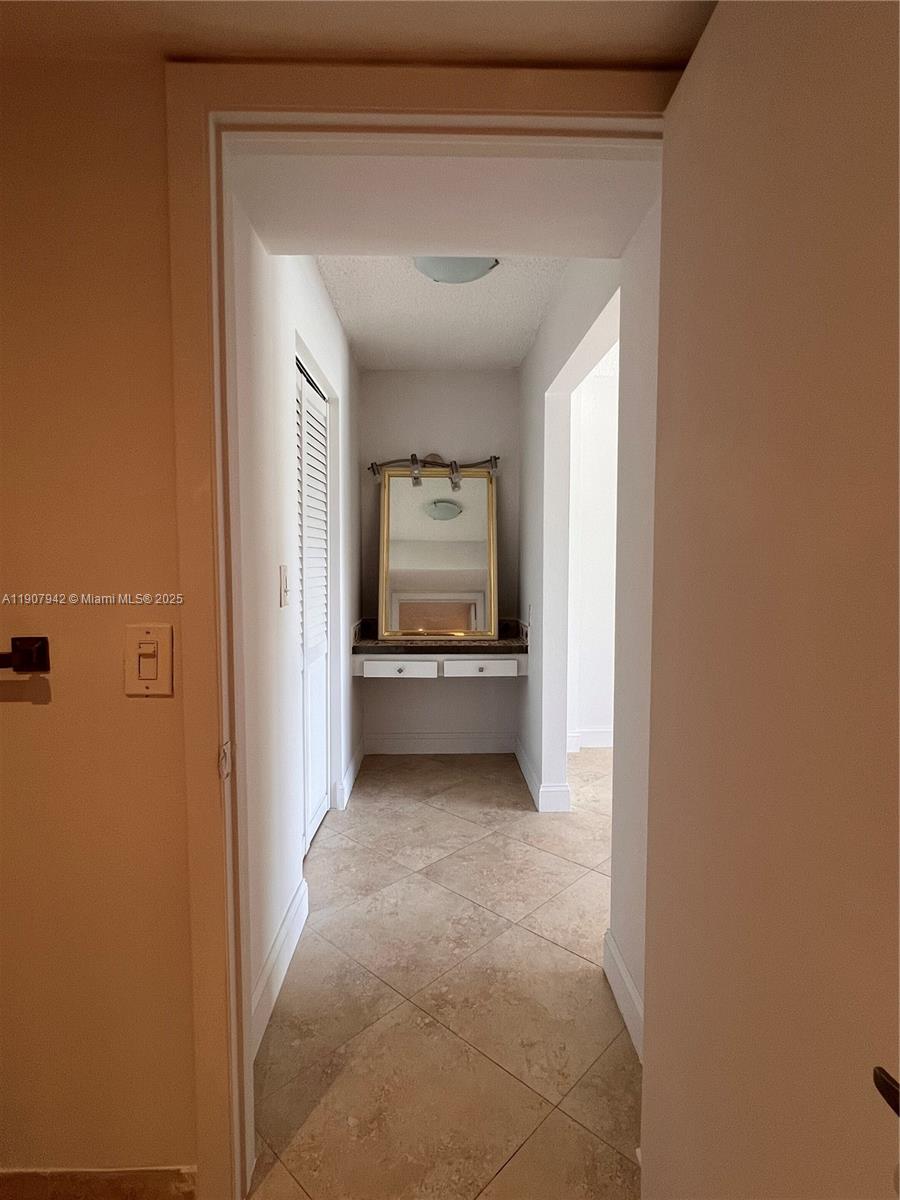 FAIRVIEW HOUSE CONDO - Residential Lease