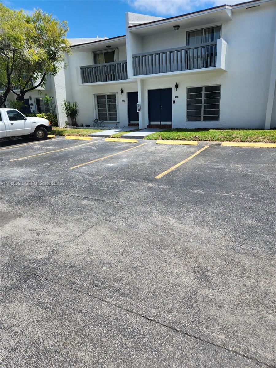 Photo 1 of 2 — 9430 SW 170th St 302, Palmetto Bay, FL 33157