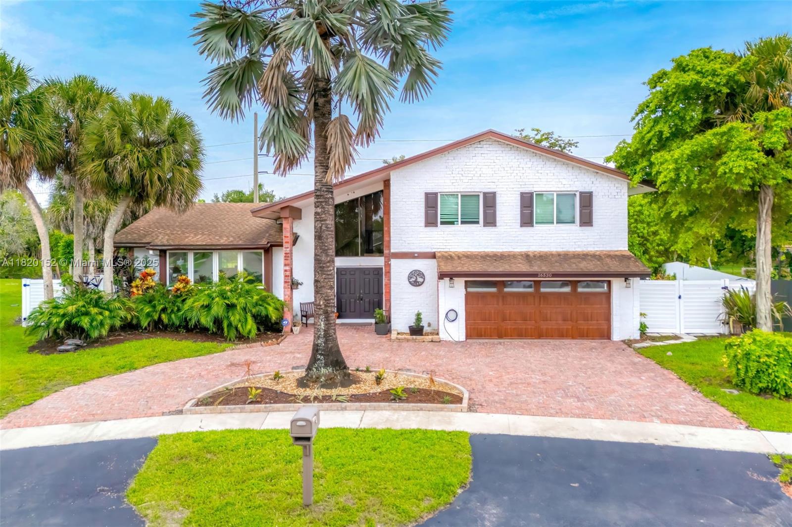 BONAVENTURE LAKES - Residential