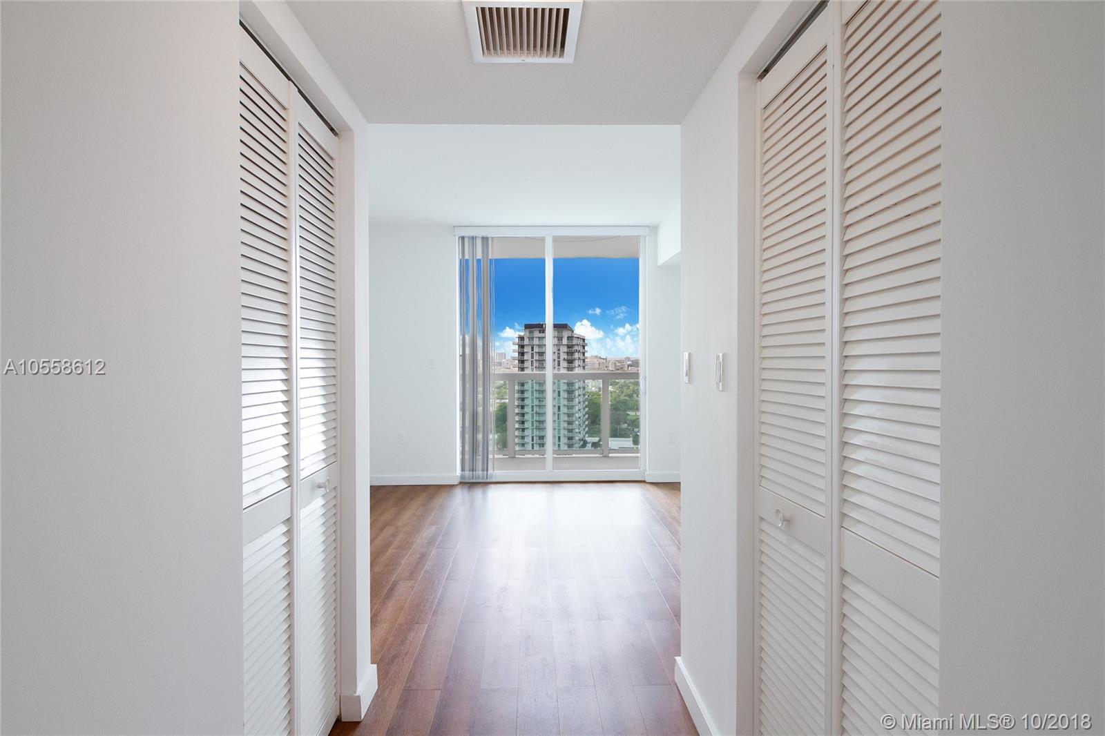 1800 CLUB CONDO - Residential Lease