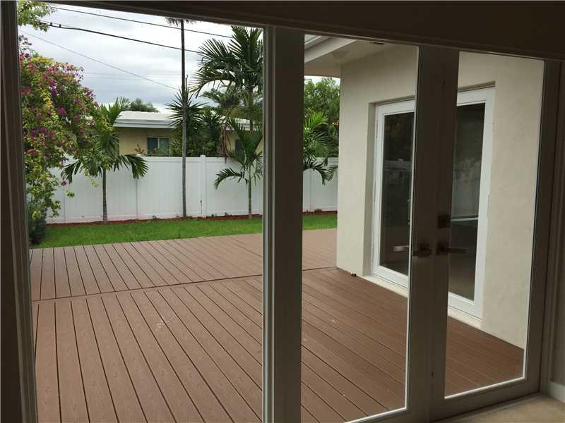 ALTOS DEL MAR NO 5 - Residential Lease