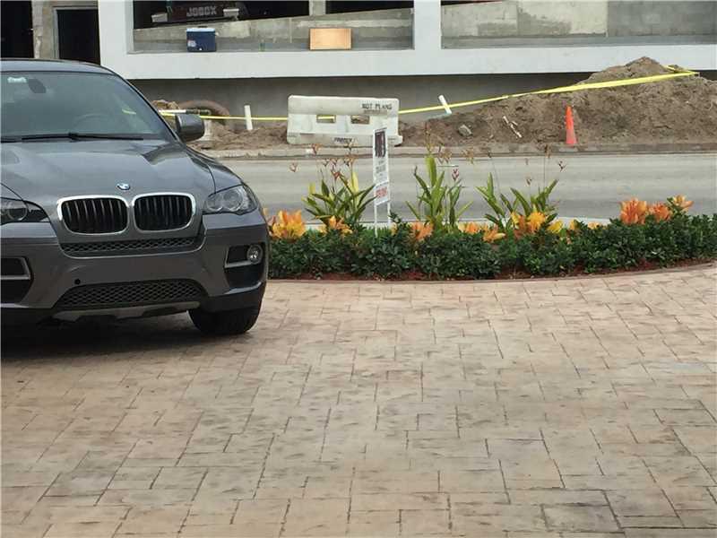 ALTOS DEL MAR NO 5 - Residential Lease