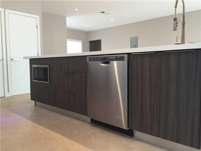 ALTOS DEL MAR NO 5 - Residential Lease