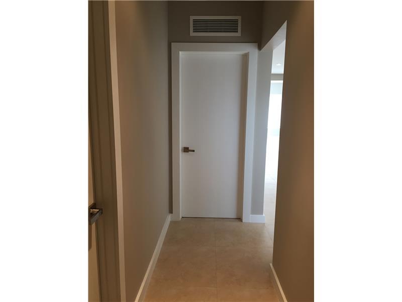 ALTOS DEL MAR NO 5 - Residential Lease