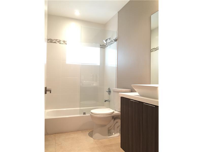 ALTOS DEL MAR NO 5 - Residential Lease