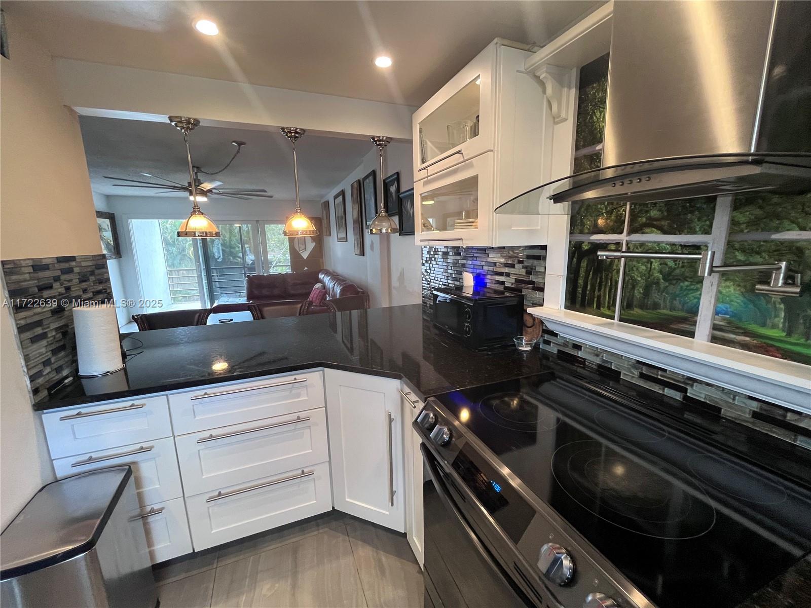 ROYAL PARK CONDO - Residential
