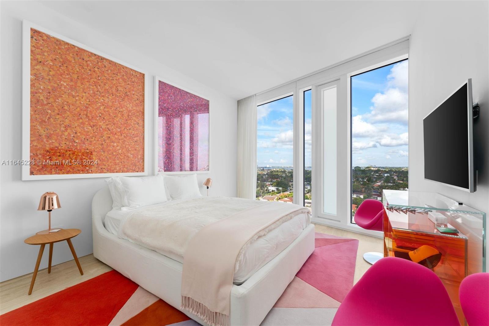 SURF CLUB CONDO - Residential