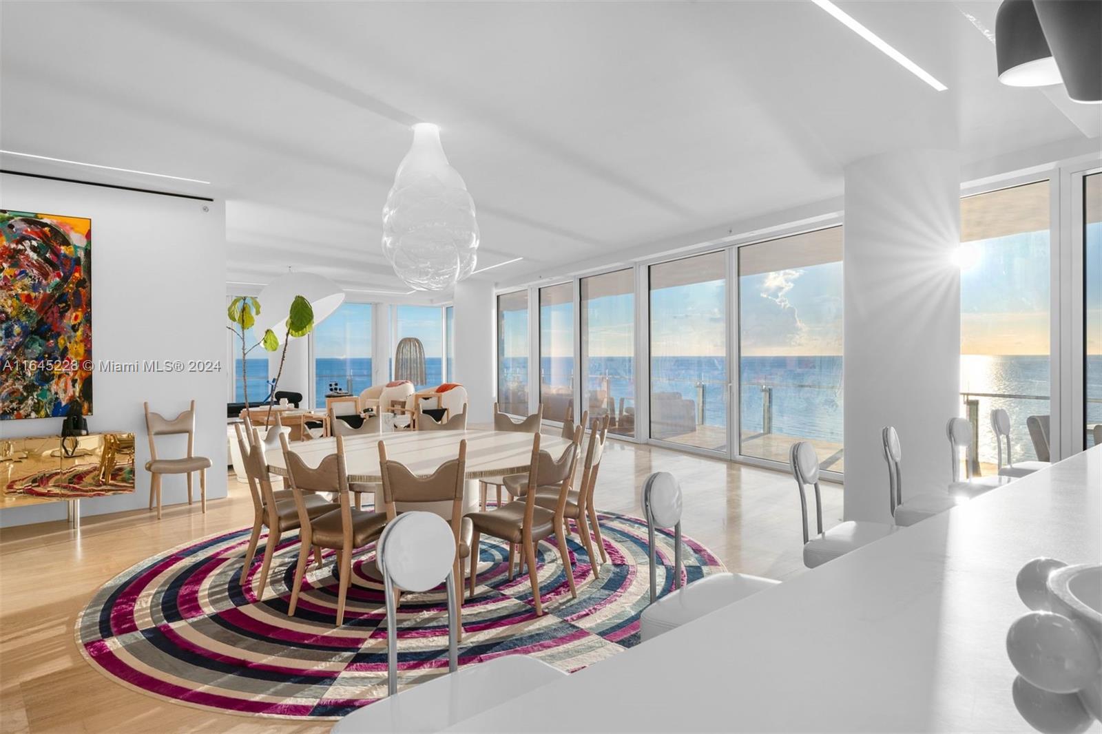 SURF CLUB CONDO - Residential