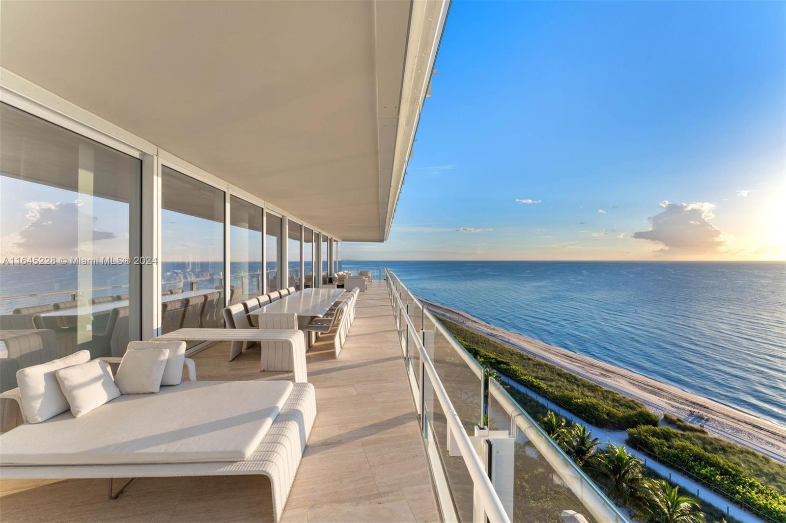 SURF CLUB CONDO - Residential
