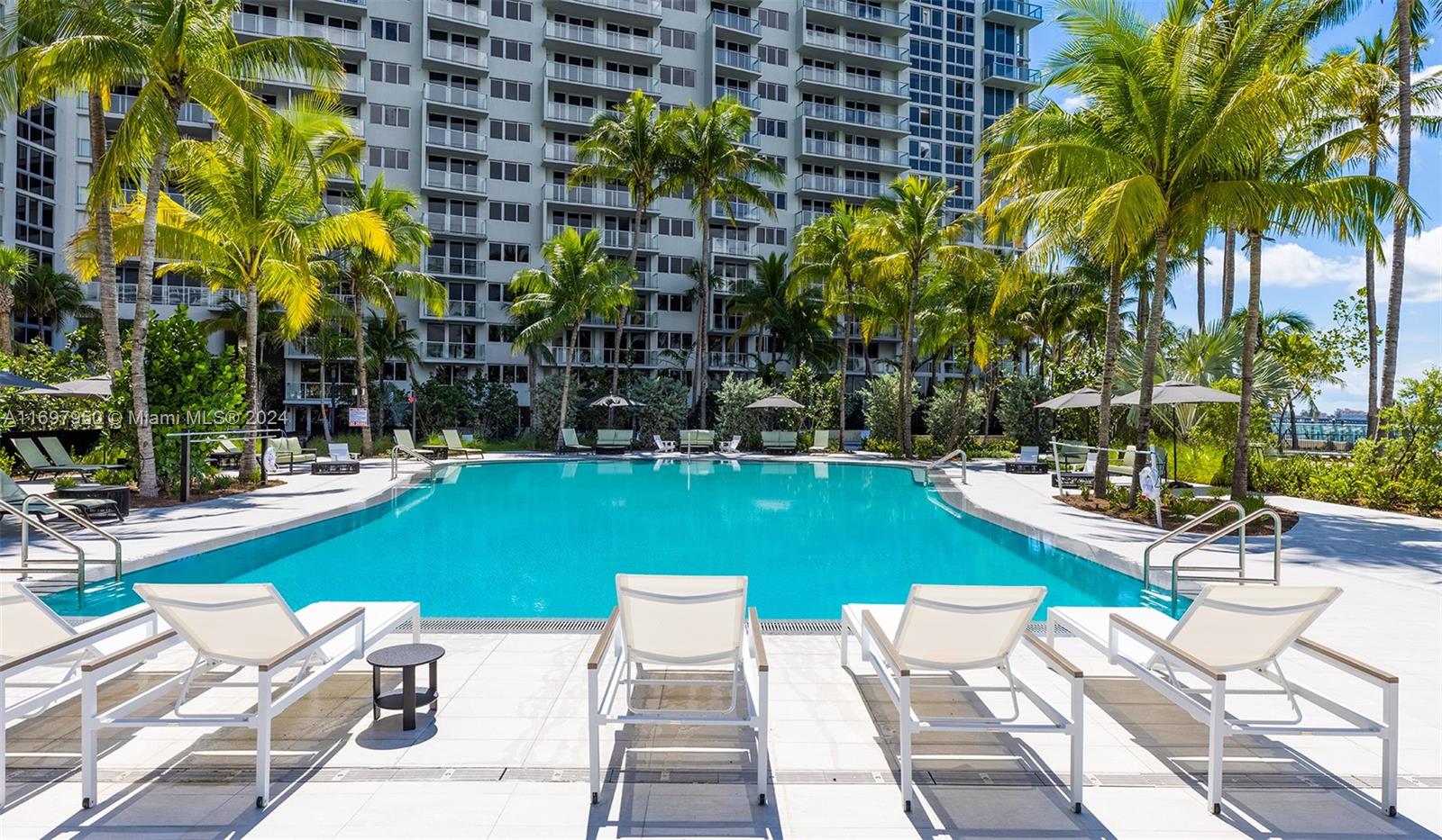 1500 Bay Rd Rd S-1004, Miami Beach, Miami-Dade County, Florida - 1 Bedrooms  
1 Bathrooms - 