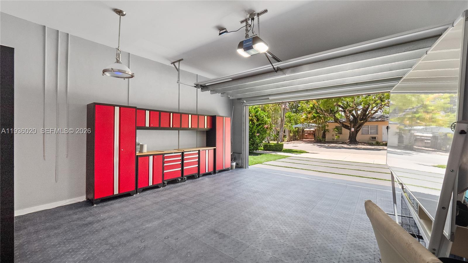 MIDDLE RIVER PARK - Residential