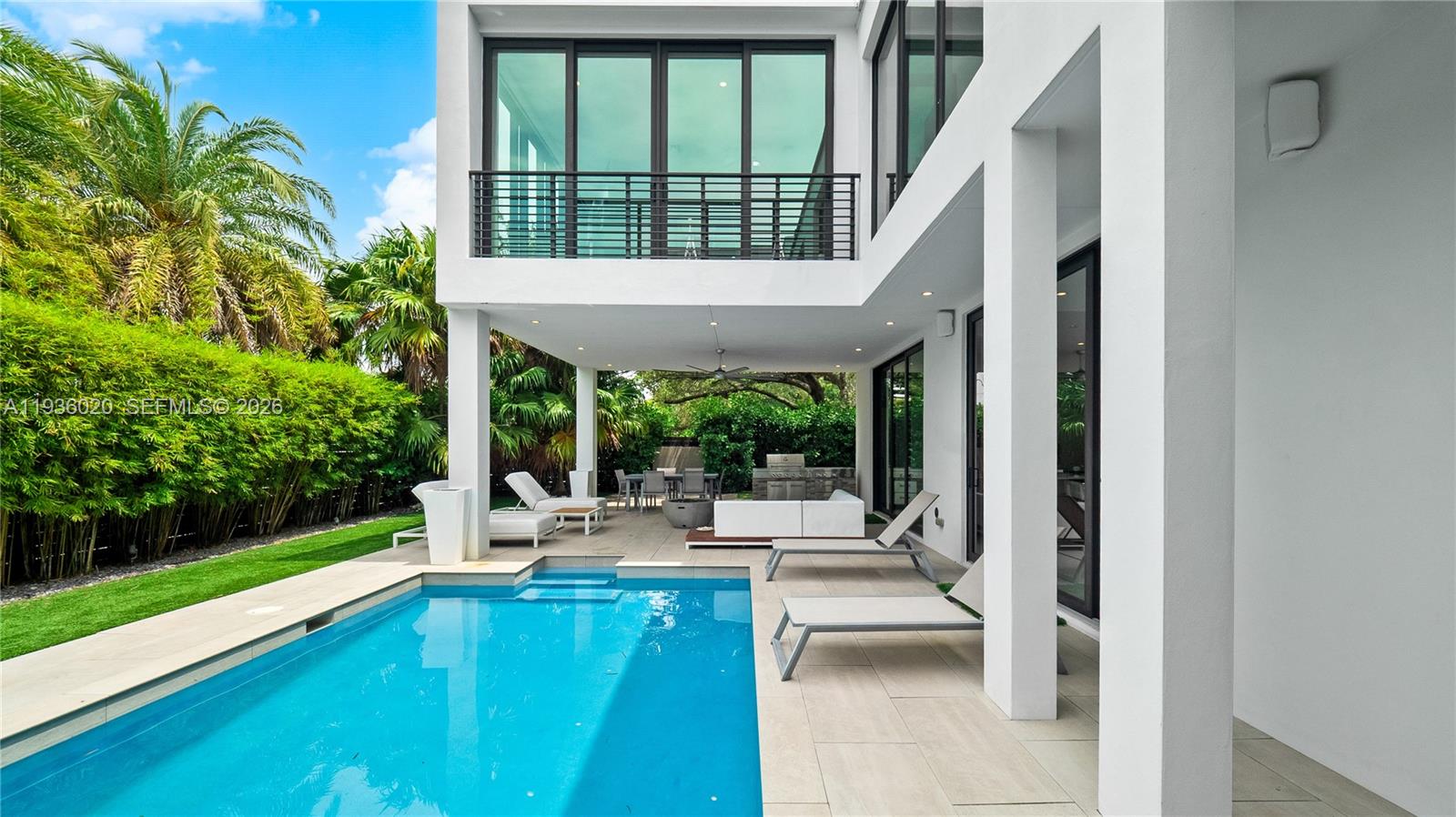 MIDDLE RIVER PARK - Residential