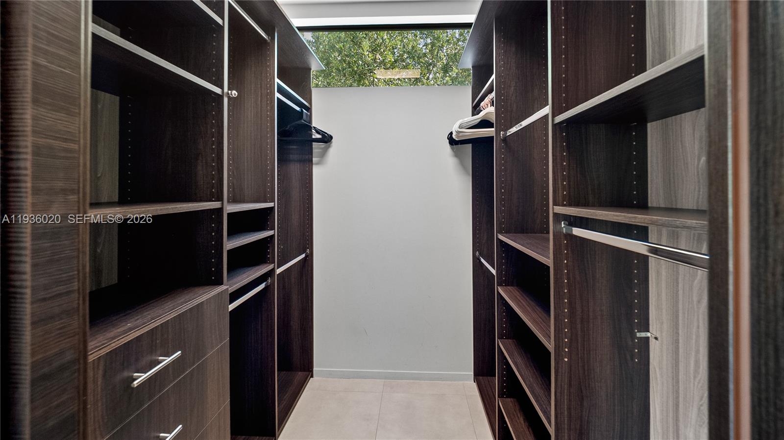 MIDDLE RIVER PARK - Residential