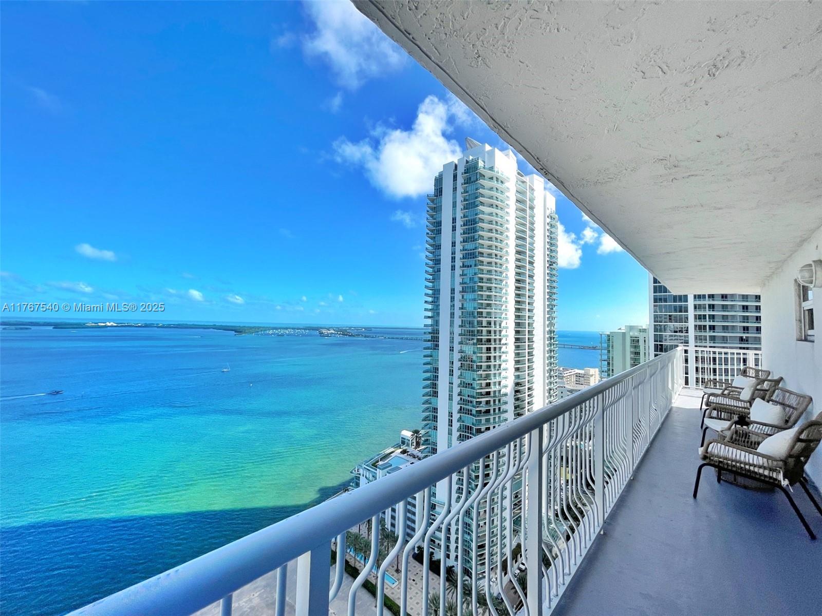1200 Brickell Bay Dr 3201, Miami, Broward County, Florida - 2 Bedrooms  
2 Bathrooms - 