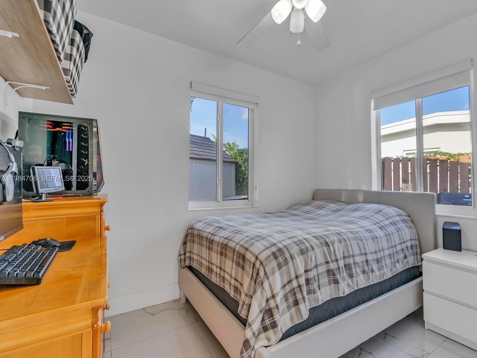 WESTWOOD LAKE 3RD ADDN - Residential