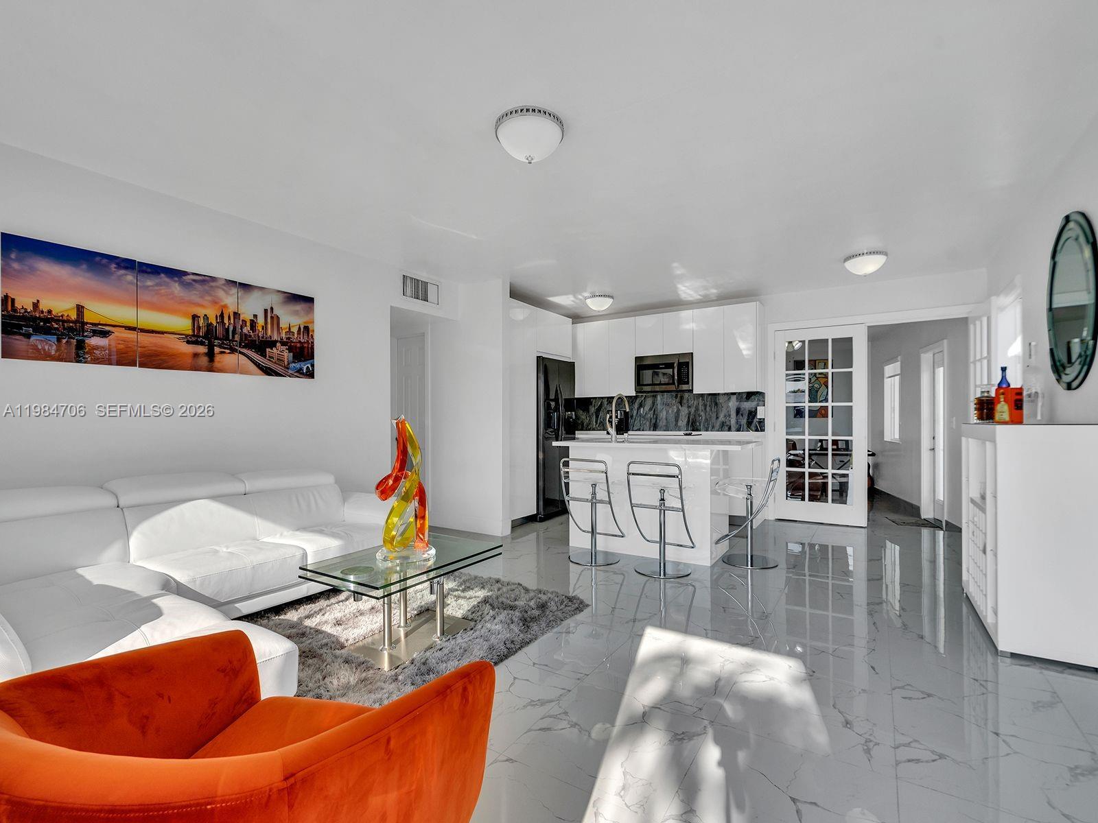 WESTWOOD LAKE 3RD ADDN - Residential