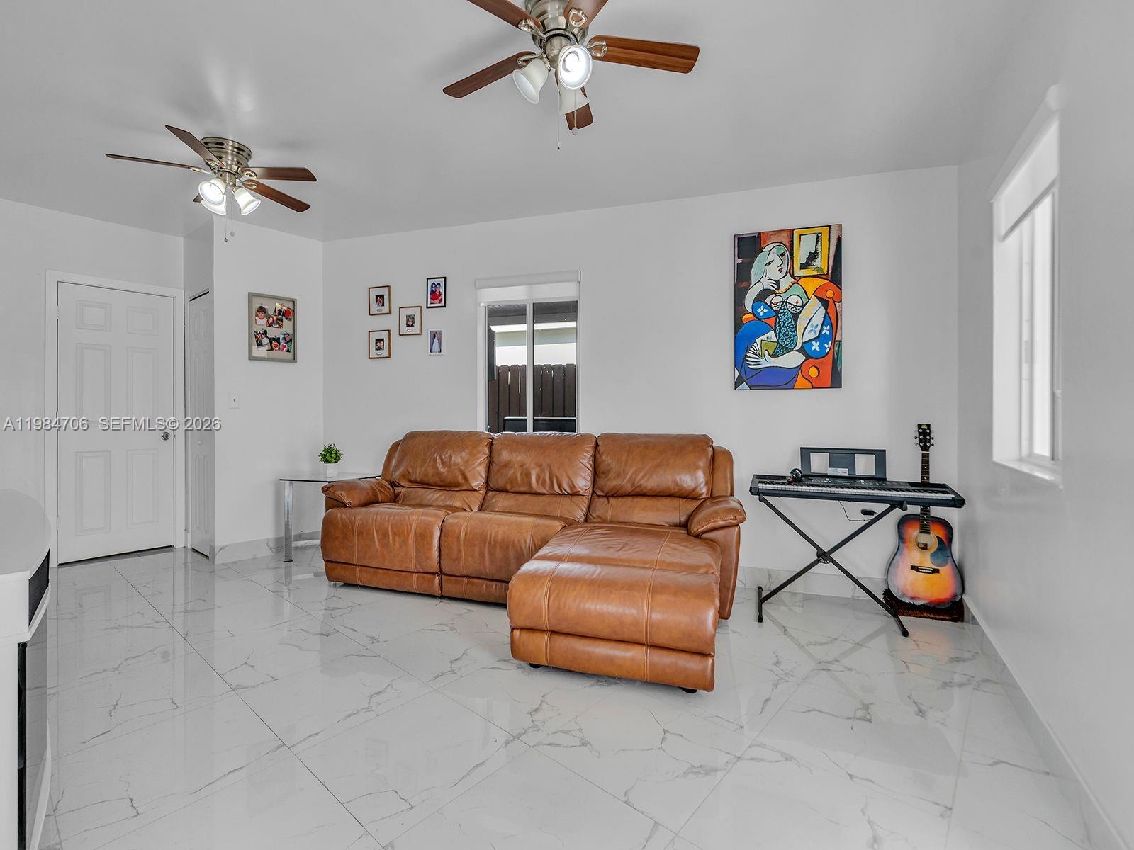 WESTWOOD LAKE 3RD ADDN - Residential