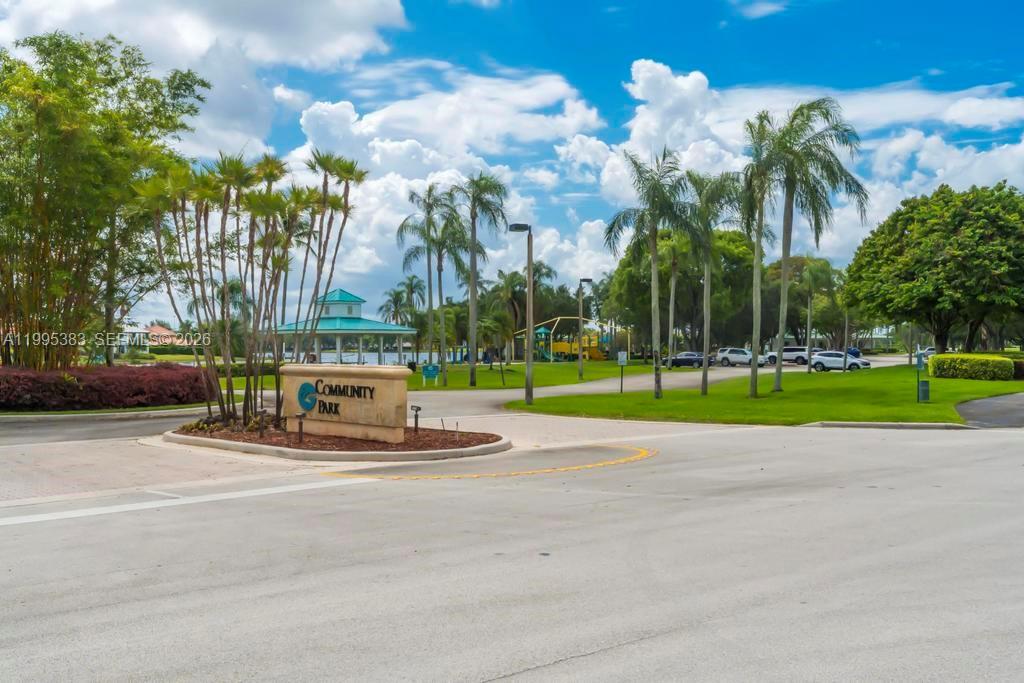 SILVER LAKES AT PEMBROKE - Residential