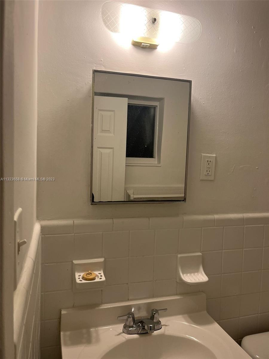 BOULEVARD GARDENS - Residential Lease