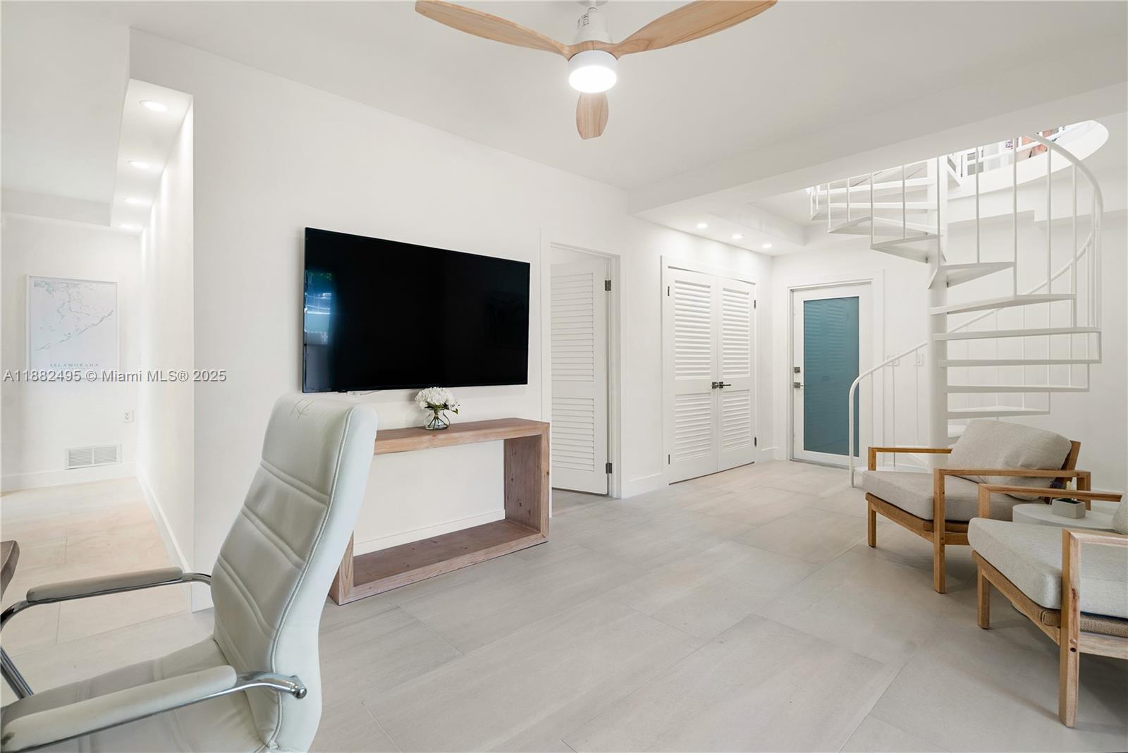 INDIAN WATERWAYS - Residential