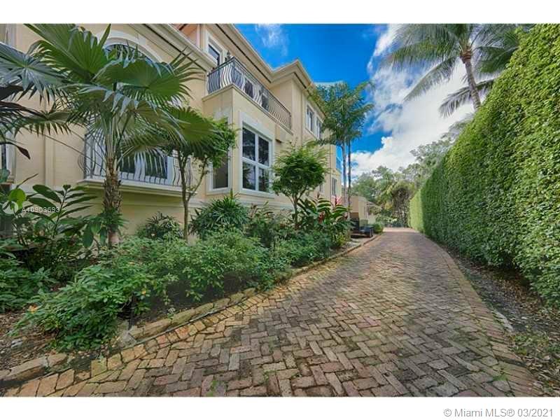 COCOPLUM SEC 2 - Residential