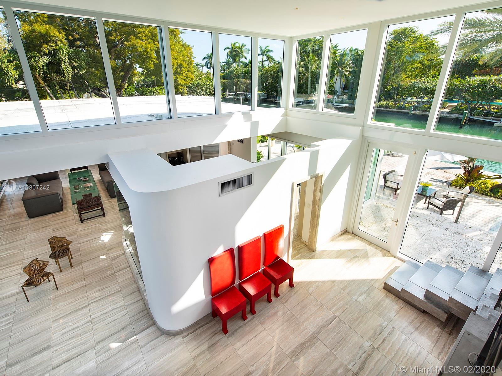 SUNSET ISLANDS-ISLAND NO - Residential