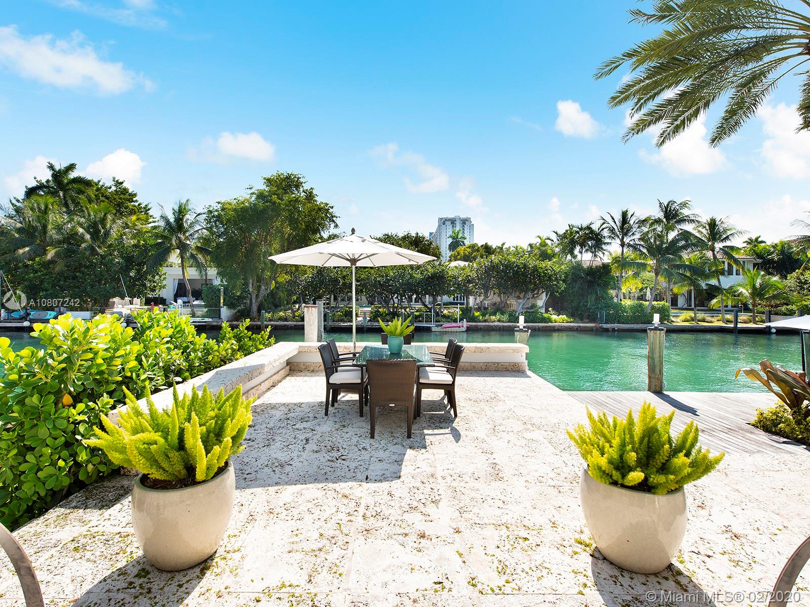 SUNSET ISLANDS-ISLAND NO - Residential