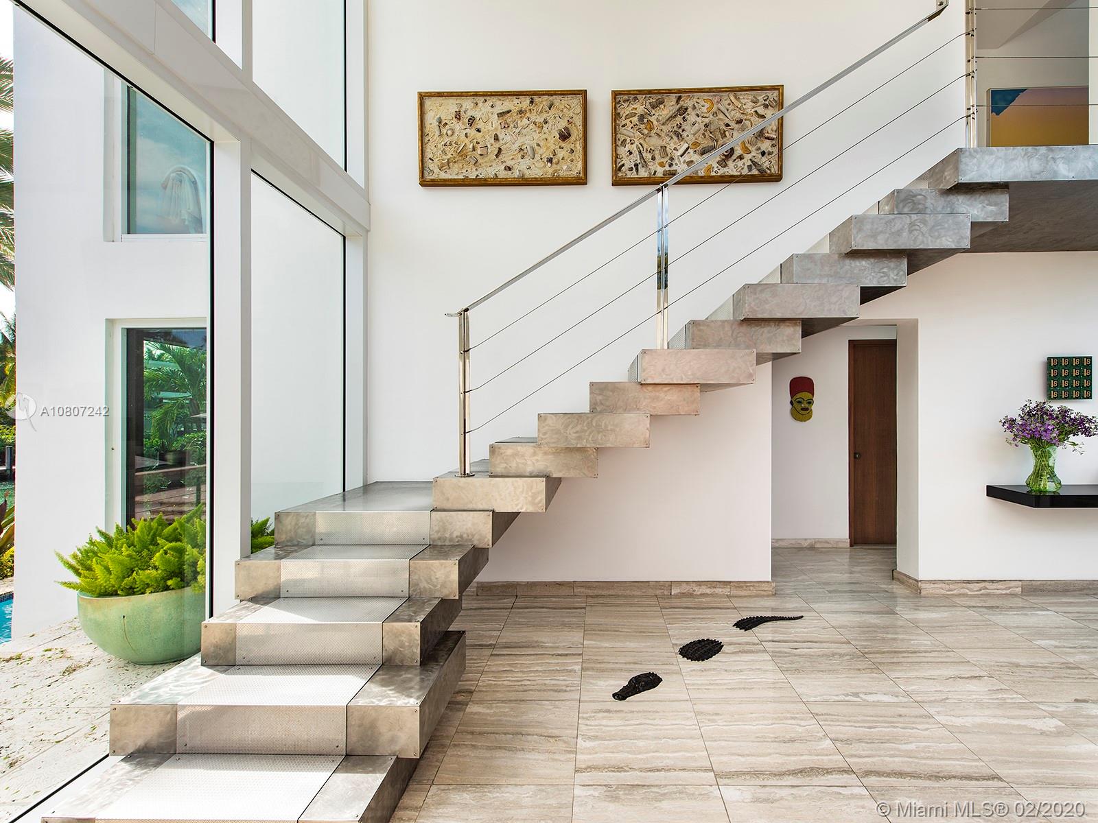 SUNSET ISLANDS-ISLAND NO - Residential