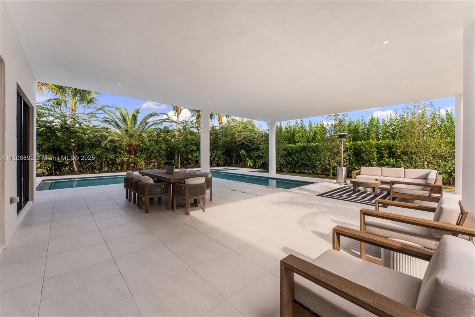 WESTON ESTATES - Residential