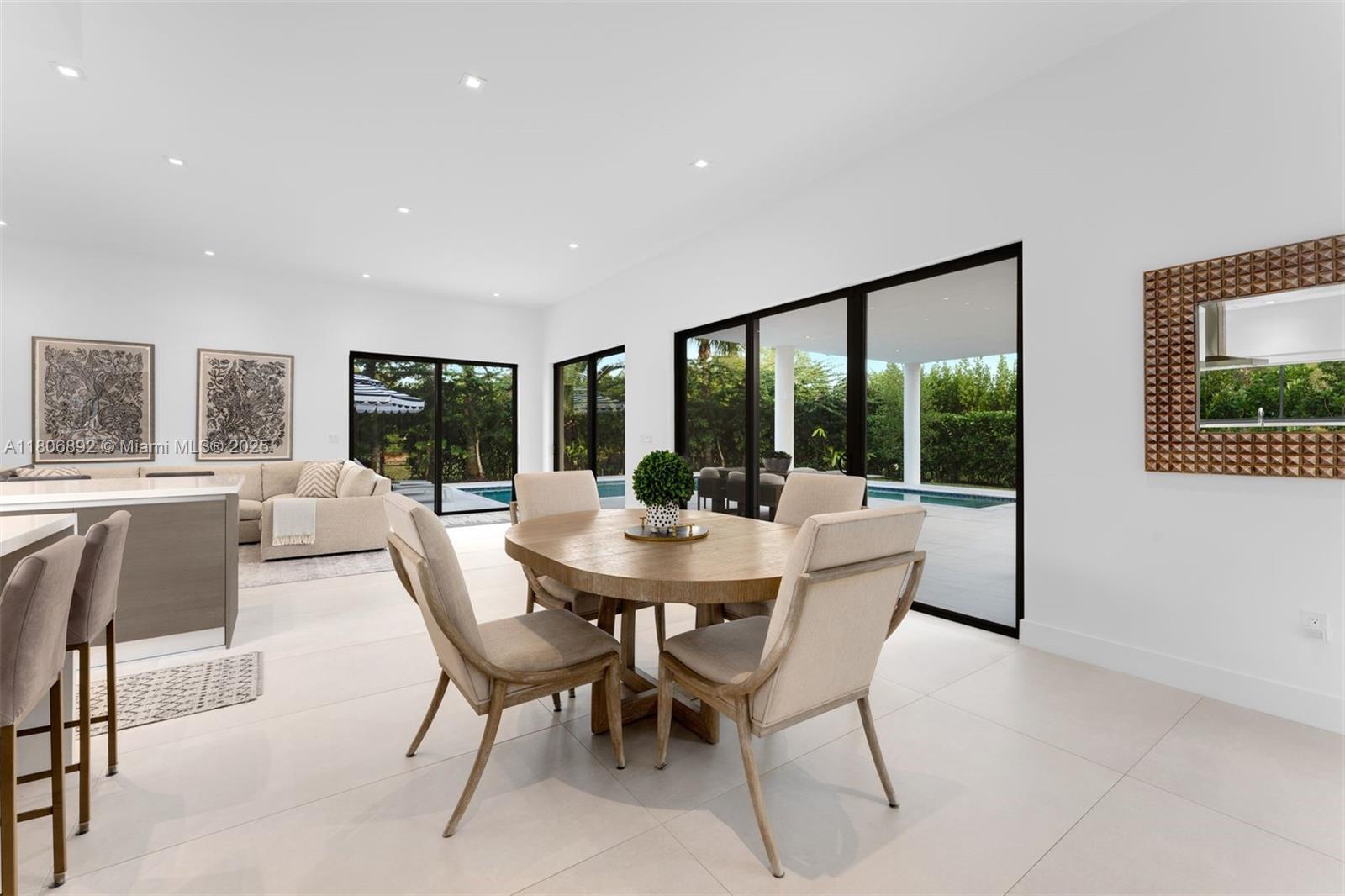WESTON ESTATES - Residential