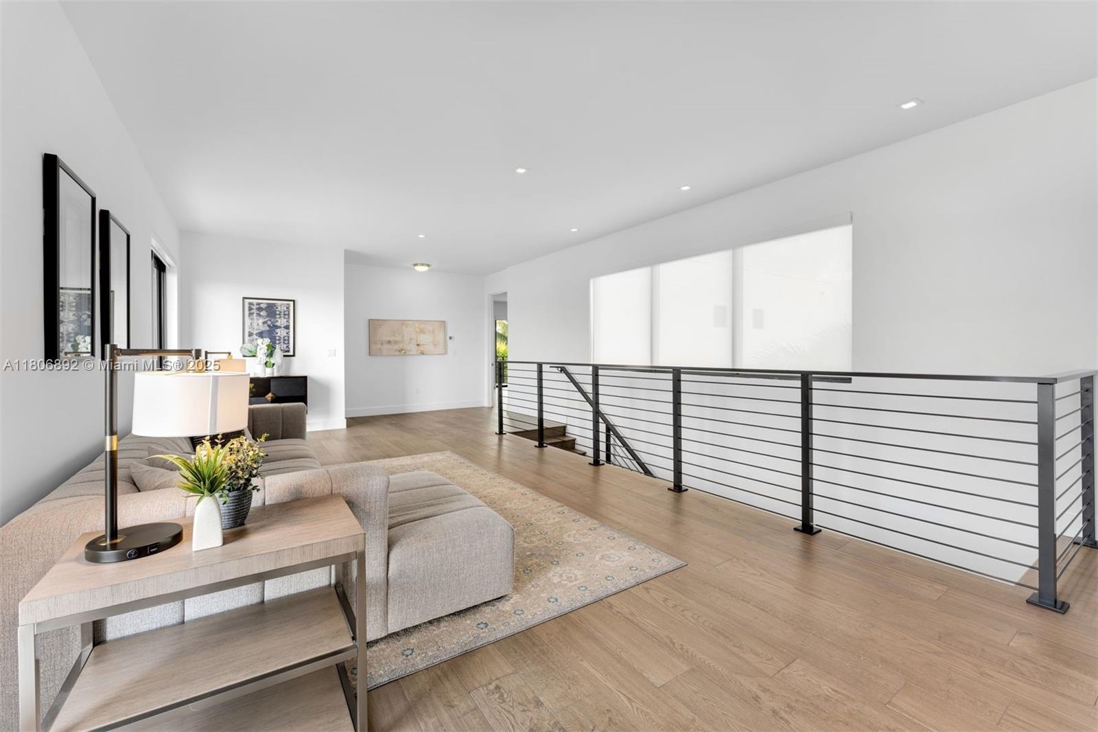 WESTON ESTATES - Residential