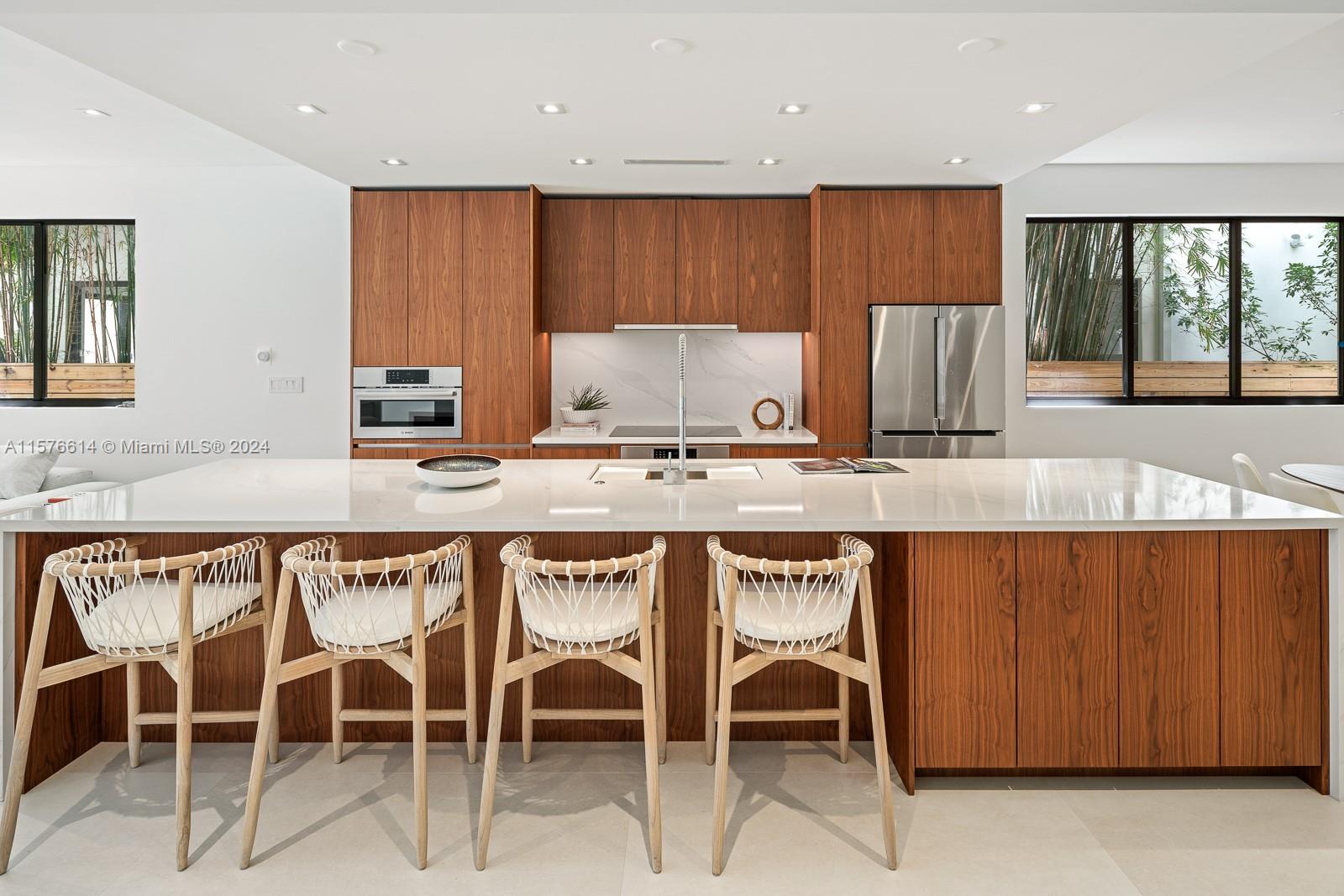 Palm Terrace - Residential