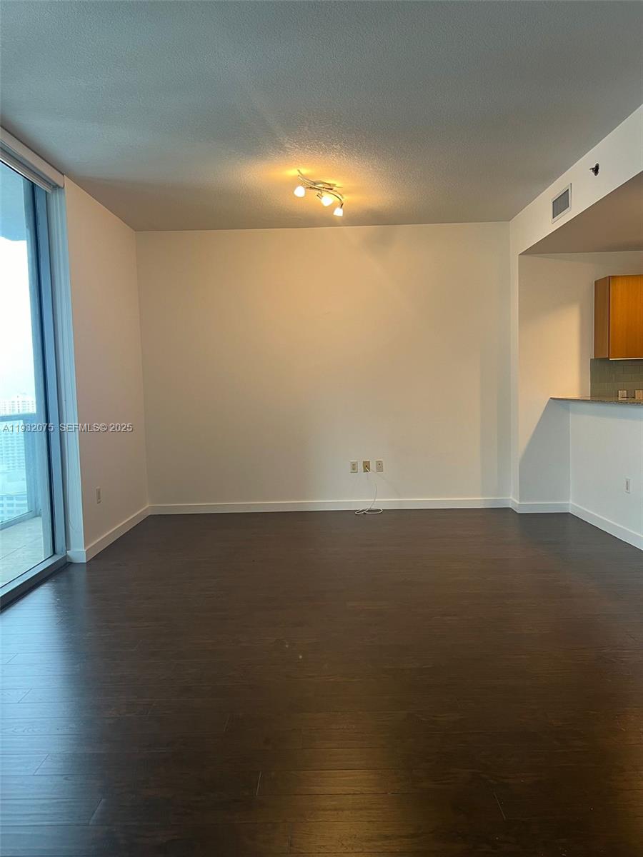 1060 BRICKELL CONDO - Residential Lease