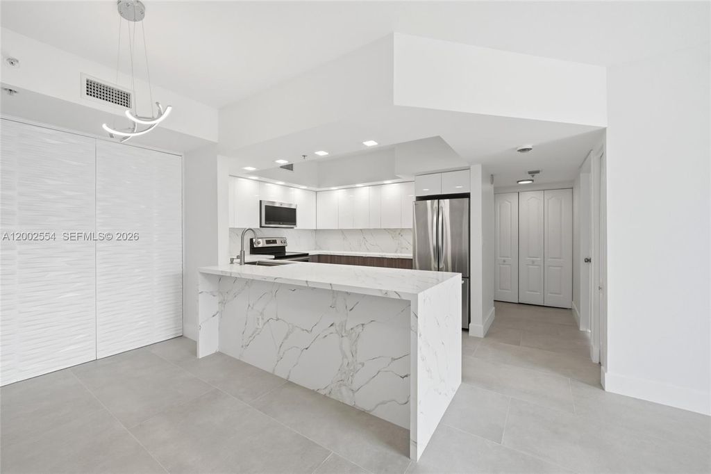 Photo of 110 N Federal Hwy #1401, Fort Lauderdale, FL 33301 (MLS # A12002554)