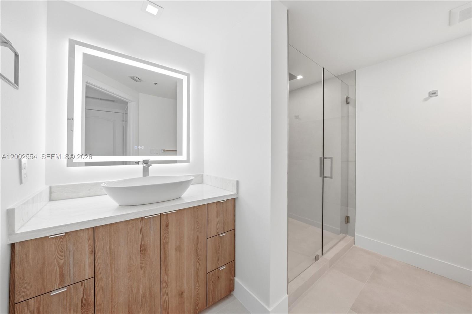 WAVERLY AT LAS OLAS CONDO - Residential Lease