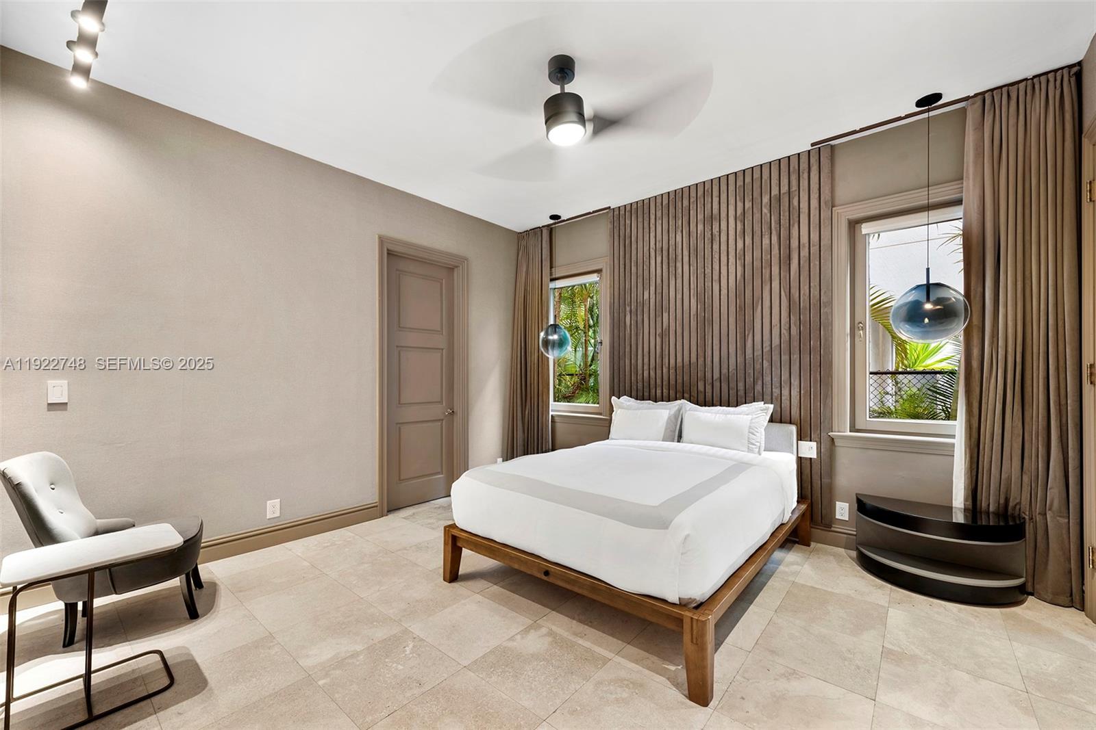 HIBISCUS ISLAND - Residential Lease