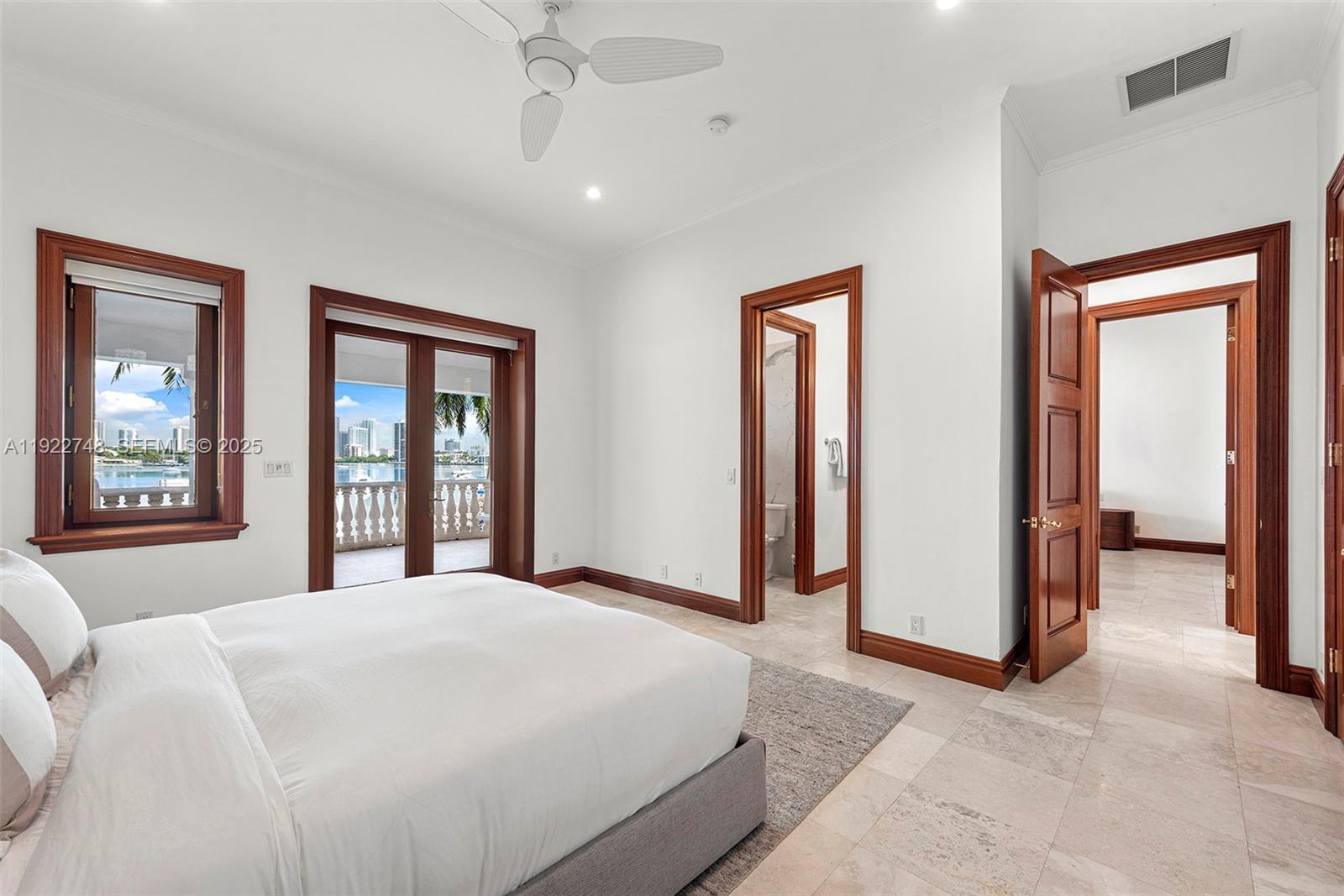 HIBISCUS ISLAND - Residential Lease