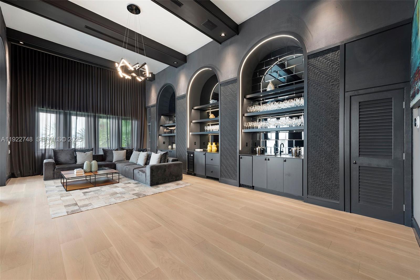 HIBISCUS ISLAND - Residential Lease