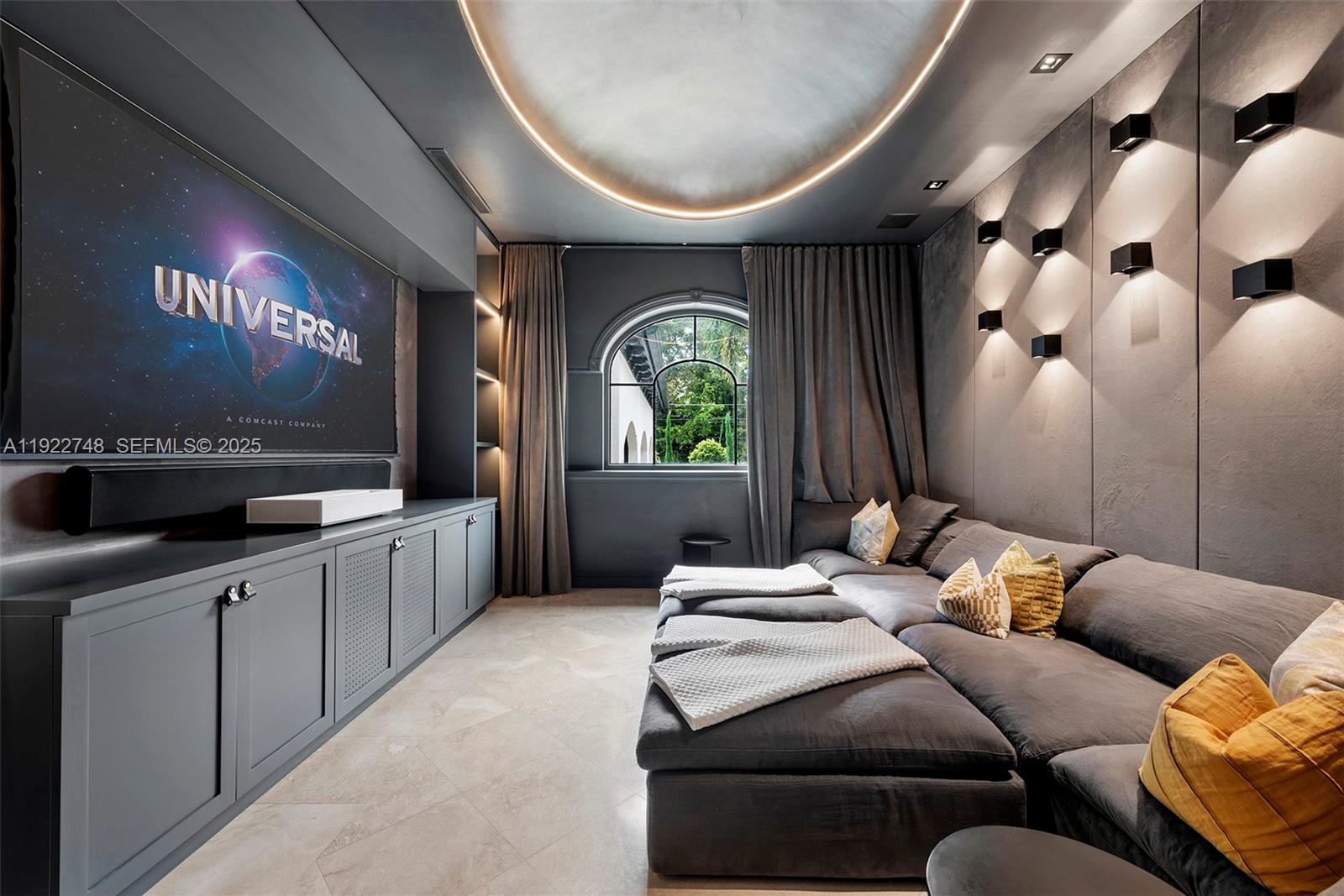 HIBISCUS ISLAND - Residential Lease