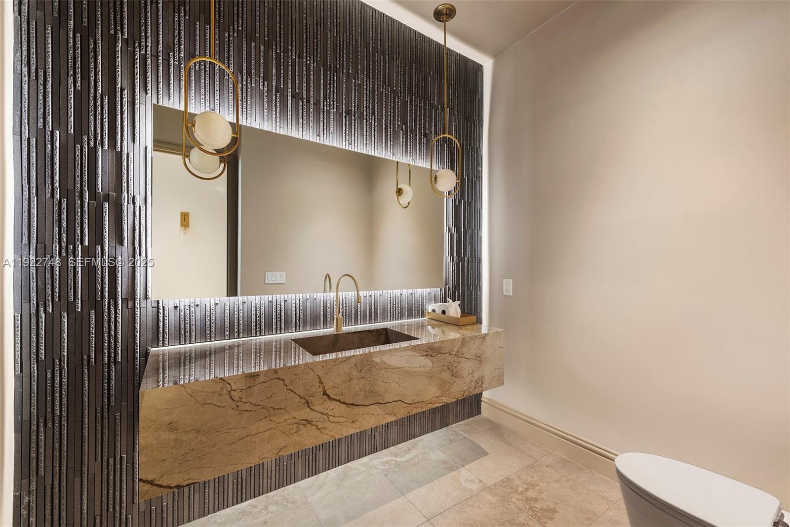 HIBISCUS ISLAND - Residential Lease