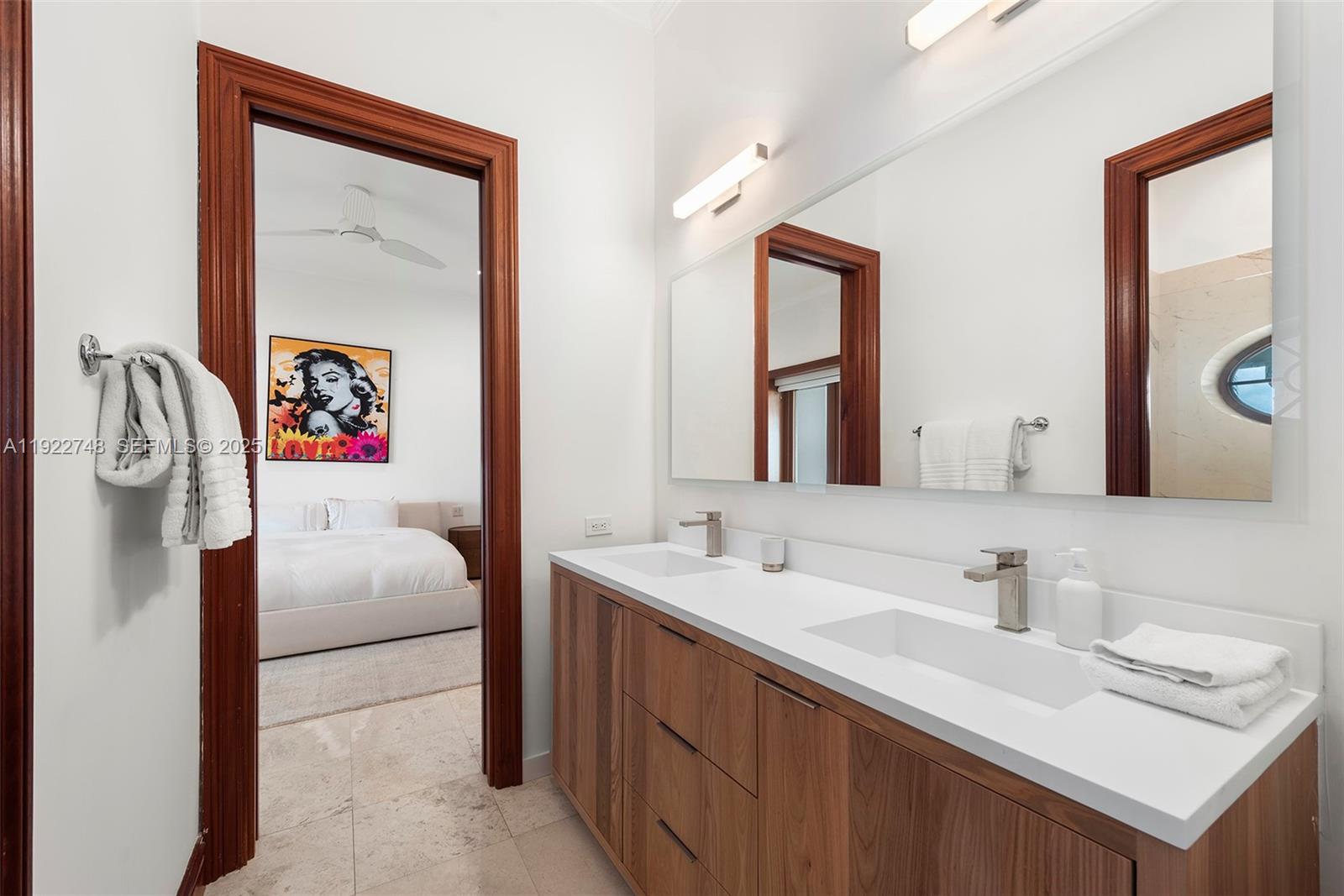 HIBISCUS ISLAND - Residential Lease