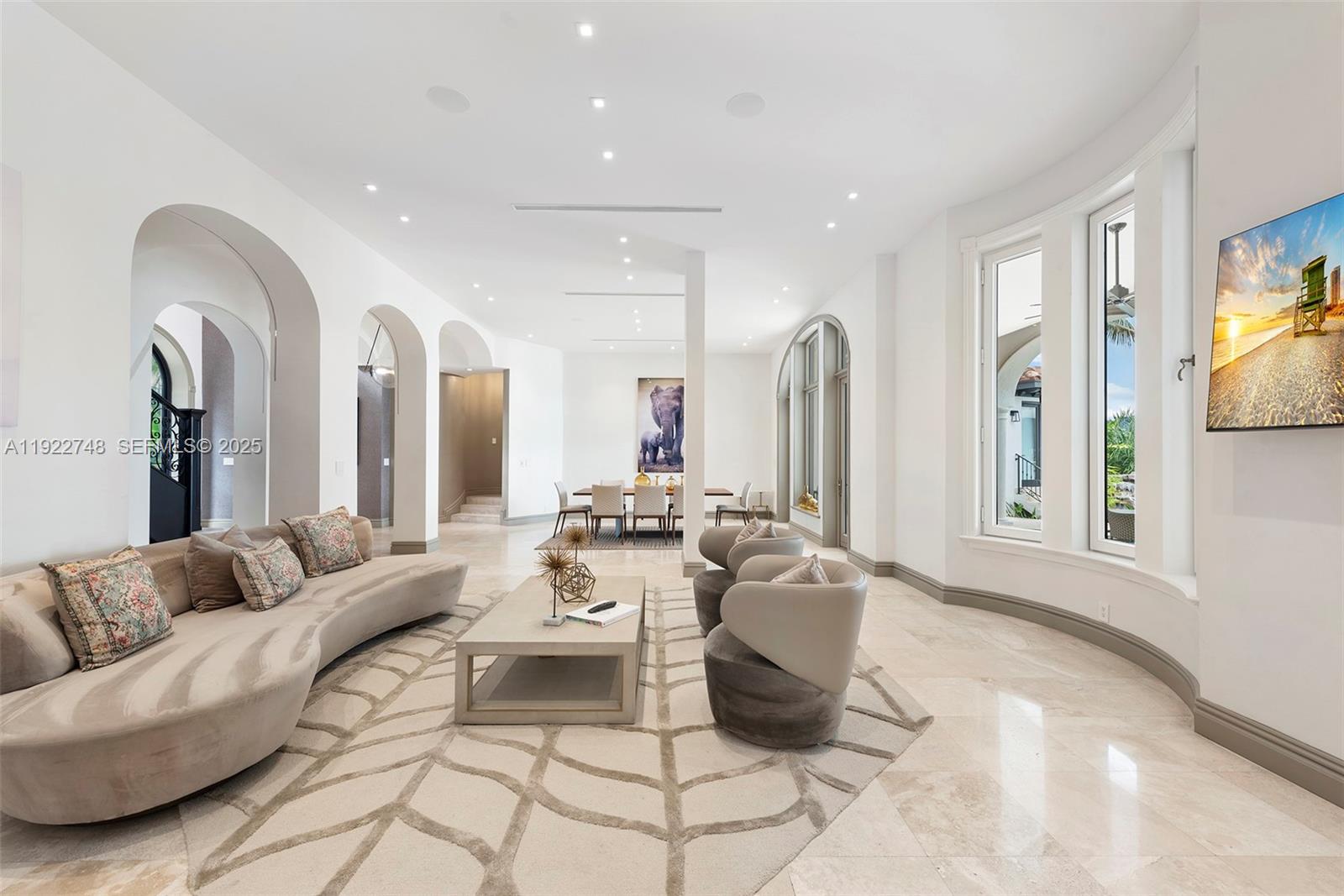 HIBISCUS ISLAND - Residential Lease