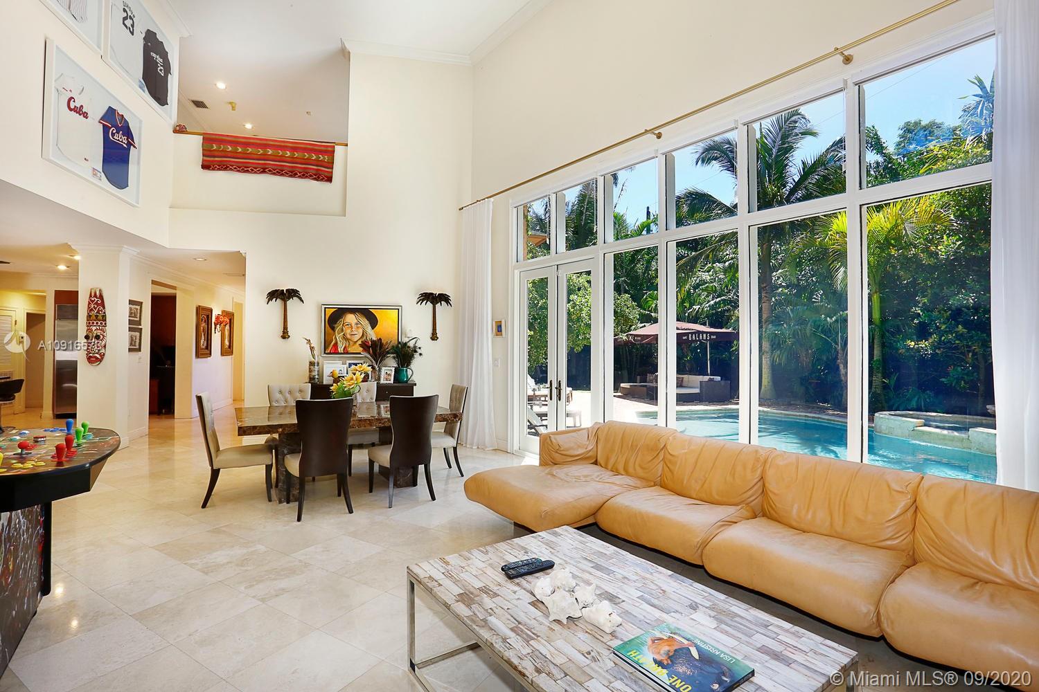 LEAFY WAY - Residential