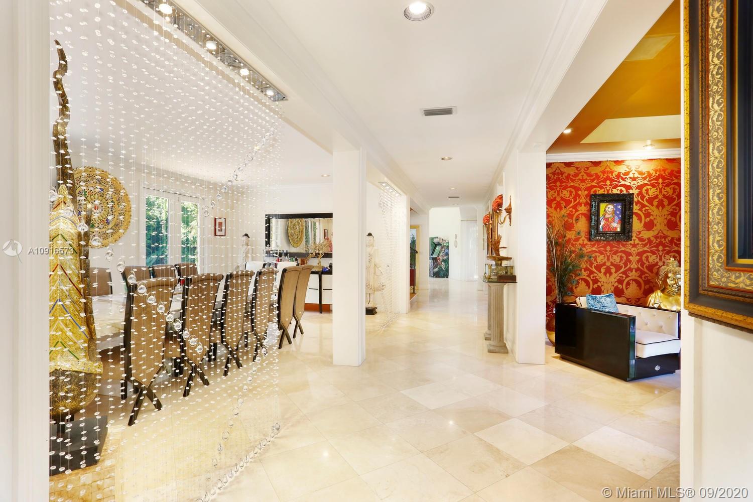 LEAFY WAY - Residential